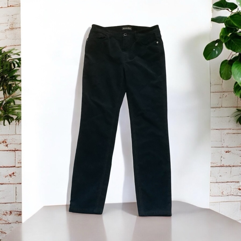 MASSIMO DUTTI BLACK CORDUROY STRAIGHT LEG PANTS/ Size 6